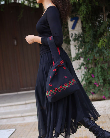 Enab asymmetrical bucket bag - KUVRD